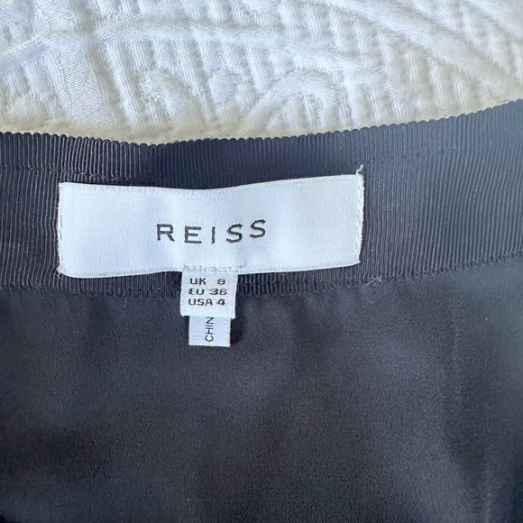 Reiss Muriel Mini Skirt Sz 4 NWOT - Picture 9 of 11